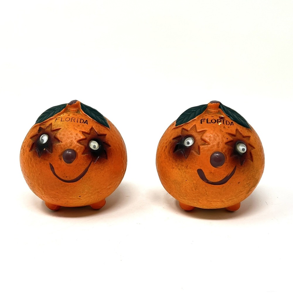Vintage Anthropomorphic Chalkware Salt & Pepper‎ Shaker Set Florida Oranges